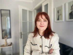 Antalya Psikolog - Klinik Psikolog Kardelen Bükülmez